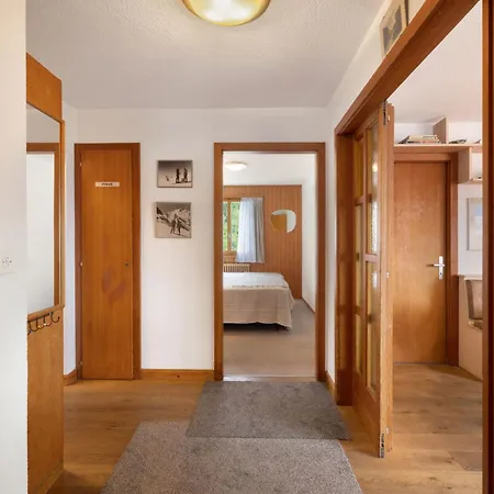 La Toura By Interhome Апартаменты